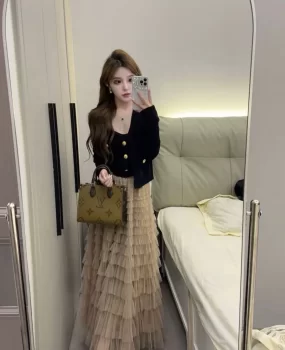 北京朝阳区三里屯20岁小姐姐