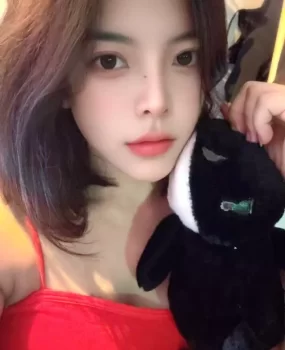 马群笑笑哦