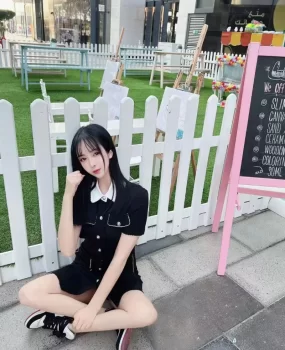 宝安汽车站兼职美少女