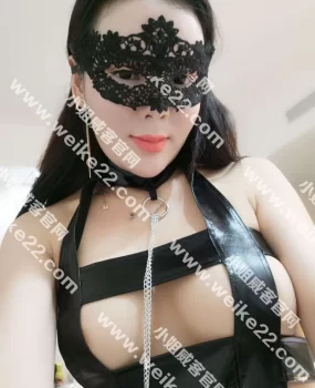 约会性感娇柔可人的新人古丽