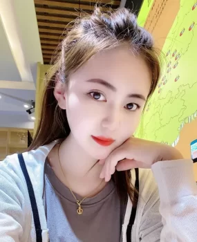 年轻漂亮，服务超赞的小姐姐